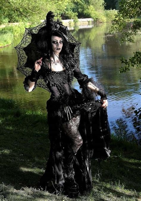 Fairytale witch ostume